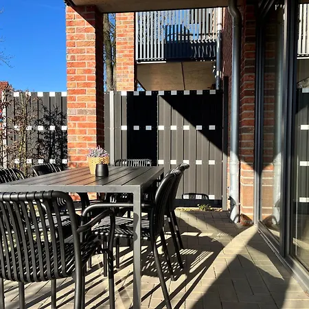 Hueder Hof Am Duemmer 4*